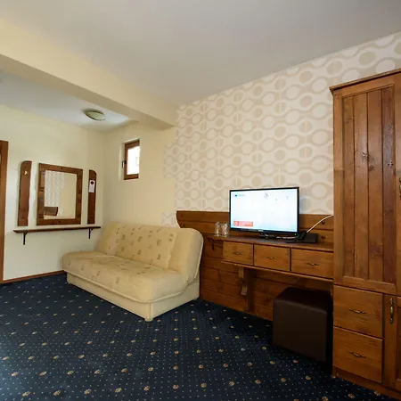 Kap House Family Hotel