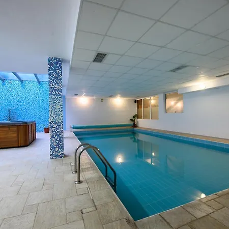 Kap House Family Hotel 3*