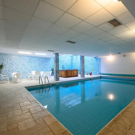 Kap House Family Hotel